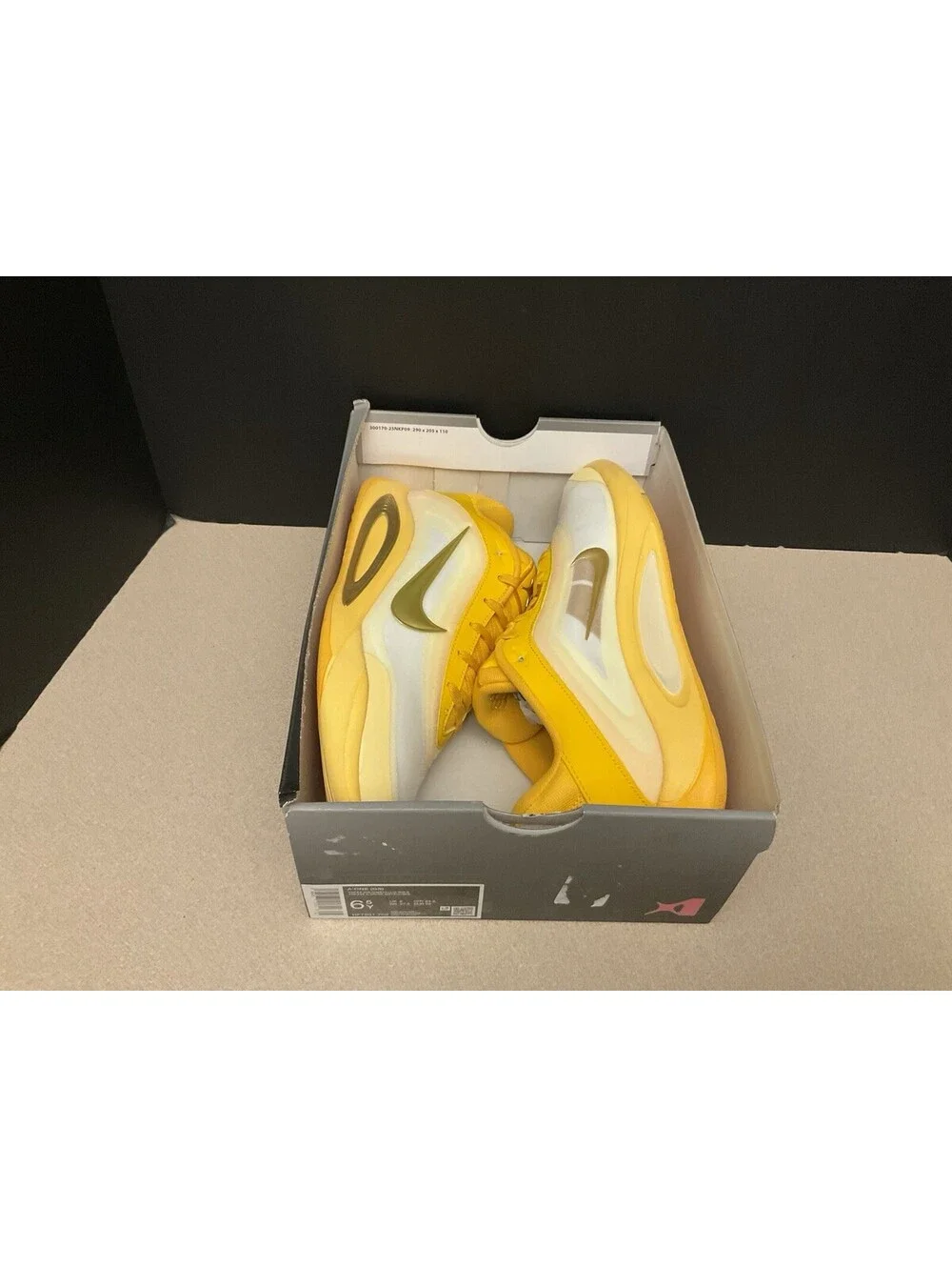 New! Nike A’One (GS) Topaz Gold Athletic Shoes. Youth’s 6.5Y. Women’s 8. Nice!!!